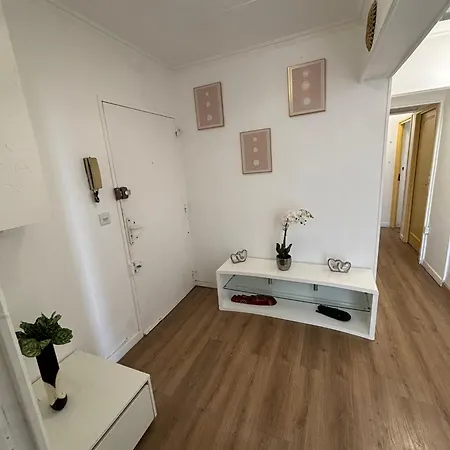 Chambre A 20 Minutes De Paris Notre Dame, Appartement Commun Épinay-sur-Seine