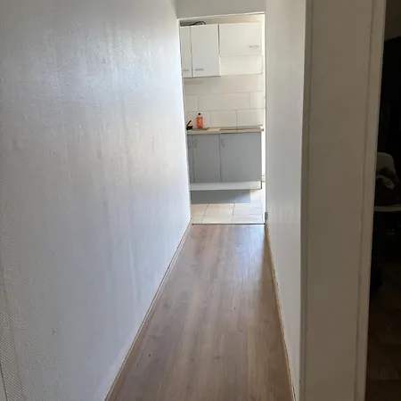 Bed & Breakfast Chambre A 20 Minutes De Paris Notre Dame, Appartement Commun *