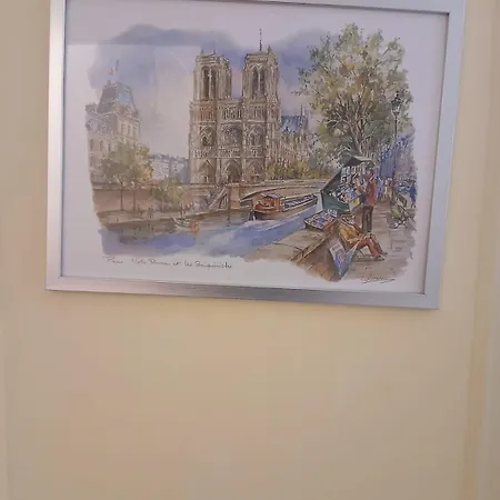 Chambre A 20 Minutes De Paris Notre Dame, Appartement Commun